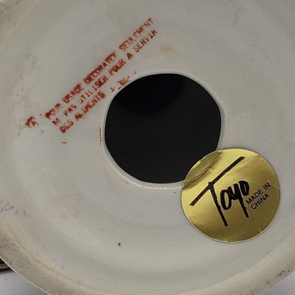 Toyo Porcelain Hand Painted Lilac Blue Gold Fruit Candle Holders - Picture 6 of 12